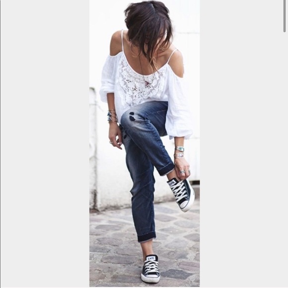 black converse dainty